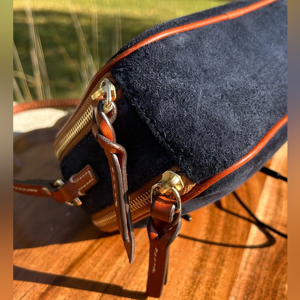 Dooney & Bourke Navy Suede Sawyer Crossbody EUC - Picture 15 of 17